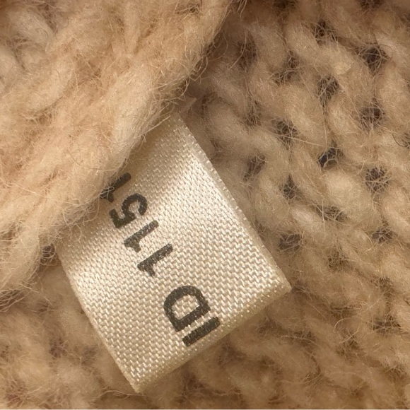 Abercrombie & Fitch Vintage 90s Wool Stripe Sweater Made in Hong Kong Size Small - Picture 8 of 9